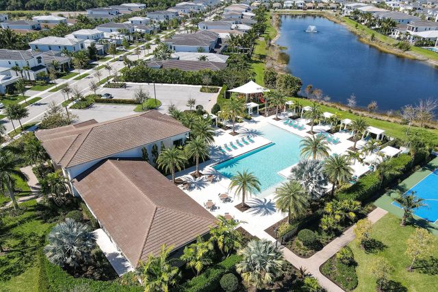 13418 Artisan Circle, Palm Beach Gardens, FL 33418