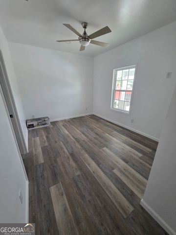 27 Elmwood Lane, Baxley, GA 31513