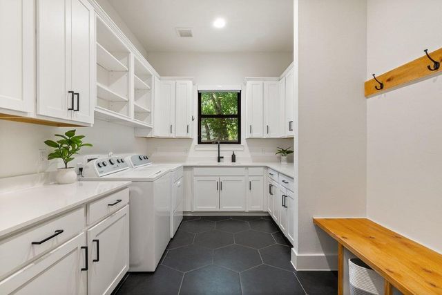 1212 Madison Ave, Austin, TX 78757