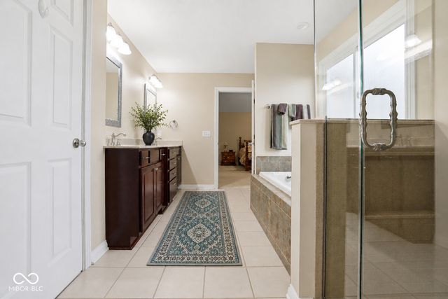 5767 Meadowlark Place, Carmel, IN 46033