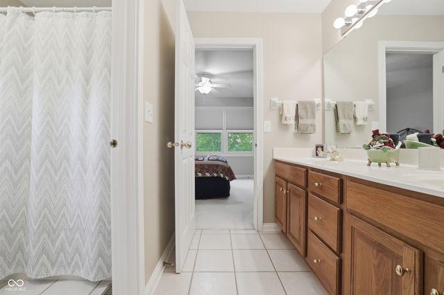 5767 Meadowlark Place, Carmel, IN 46033