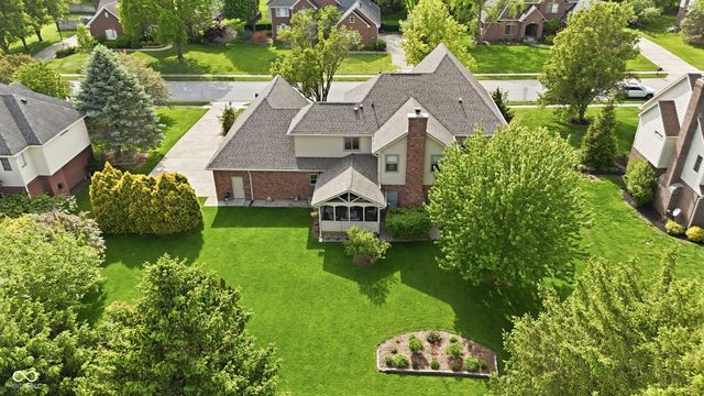 5767 Meadowlark Place, Carmel, IN 46033