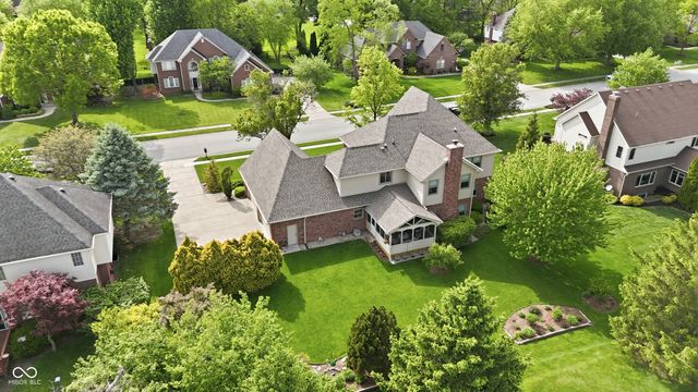 5767 Meadowlark Place, Carmel, IN 46033