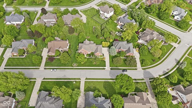 5767 Meadowlark Place, Carmel, IN 46033