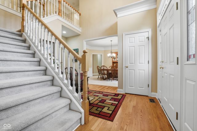 5767 Meadowlark Place, Carmel, IN 46033