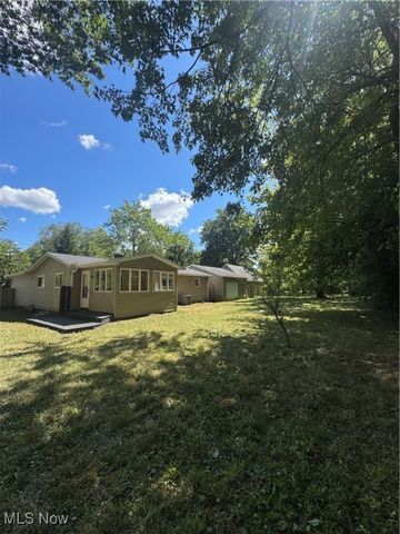 6524 Elmwood Road, Mentor, OH 44060