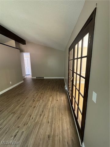 6524 Elmwood Road, Mentor, OH 44060