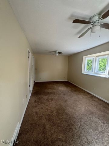 6524 Elmwood Road, Mentor, OH 44060