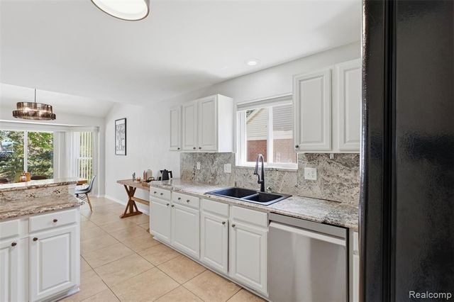 4421 Honeysuckle Drive, Sterling Heights, MI 48314