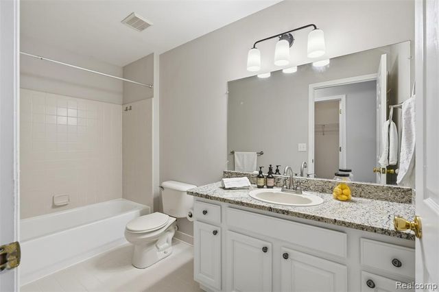 4421 Honeysuckle Drive, Sterling Heights, MI 48314