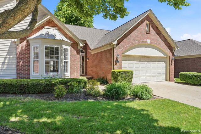 4421 Honeysuckle Drive, Sterling Heights, MI 48314
