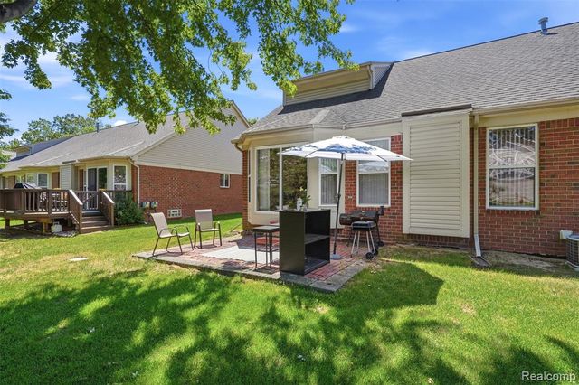 4421 Honeysuckle Drive, Sterling Heights, MI 48314