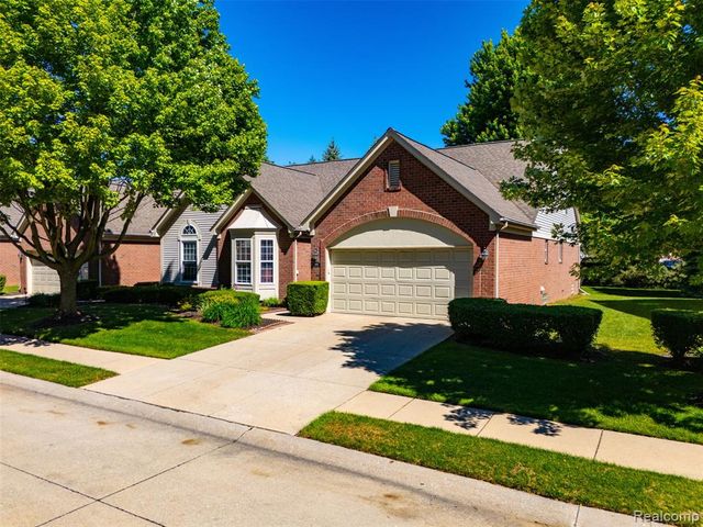 4421 Honeysuckle Drive, Sterling Heights, MI 48314