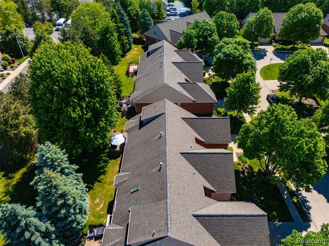 4421 Honeysuckle Drive, Sterling Heights, MI 48314