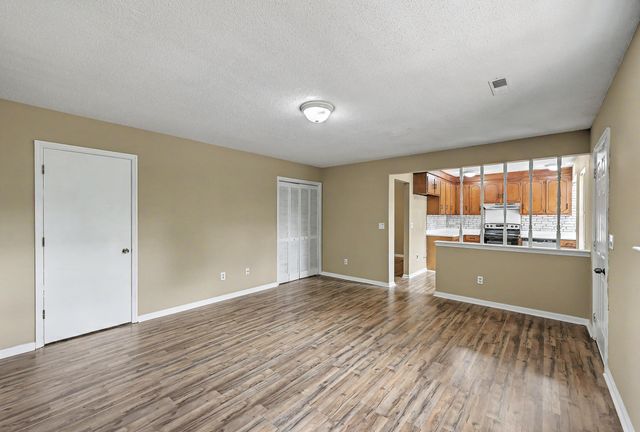 125 Cottonwood Drive, Summerville, SC 29483