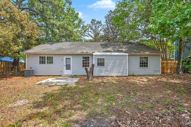 125 Cottonwood Drive, Summerville, SC 29483