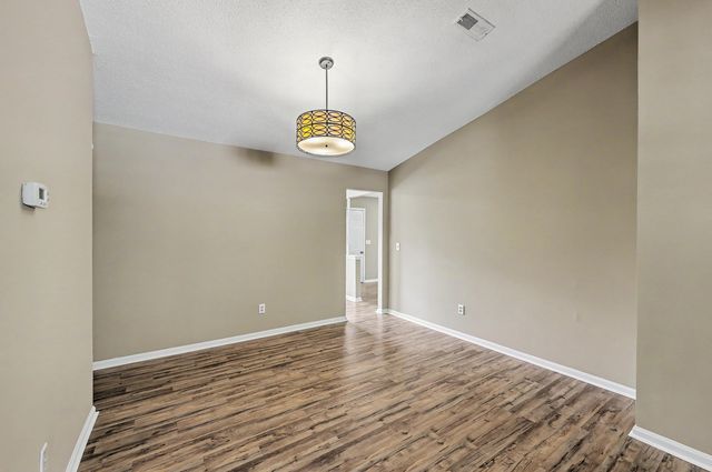 125 Cottonwood Drive, Summerville, SC 29483