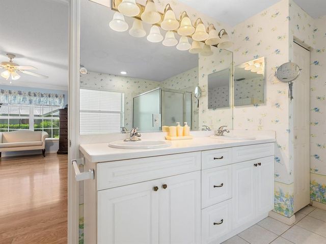 2404 64TH STREET COURT W, Bradenton, FL 34209