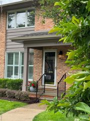 1035 N Old Woodward Avenue 5, Birmingham, MI 48009