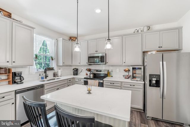 140 RAINBOW RIDGE, Bumpass, VA 23024