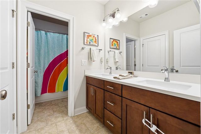 3327 Bryerstone SE Circle, Smyrna, GA 30080