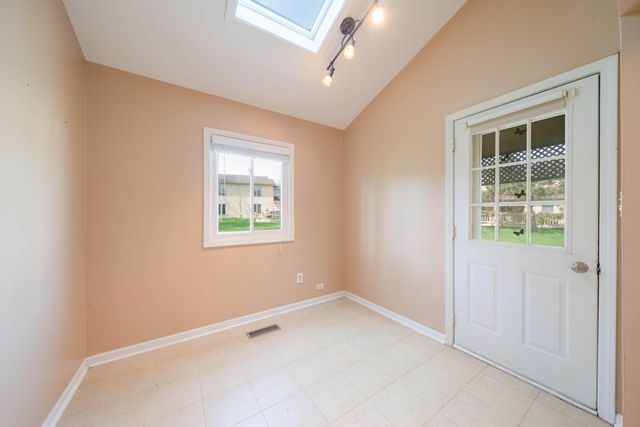 1862 Plum Court, Crown Point, IN 46307
