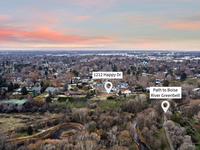 1212 Happy Dr, Boise, ID 83706