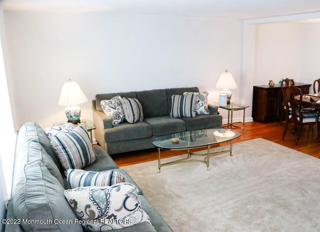 5 Vine Court, Long Branch, NJ 07740