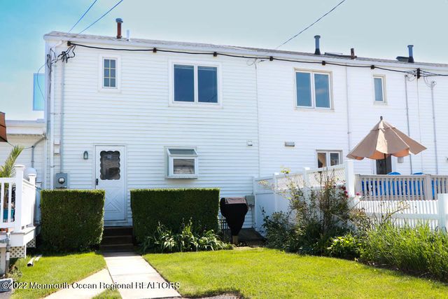 5 Vine Court, Long Branch, NJ 07740