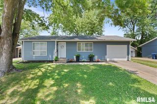 3518 W GARFIELD Street, Davenport, IA 52804