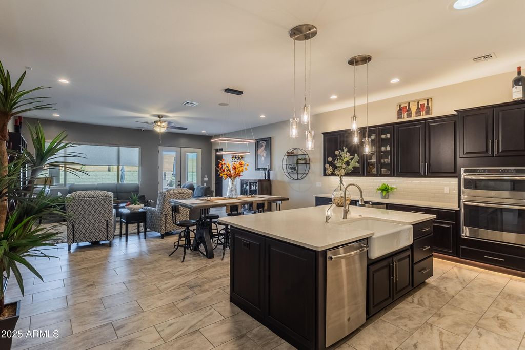 Image 10 of property listing at 1793 E SAVANNAH Bend, Lake Havasu City, AZ 86404