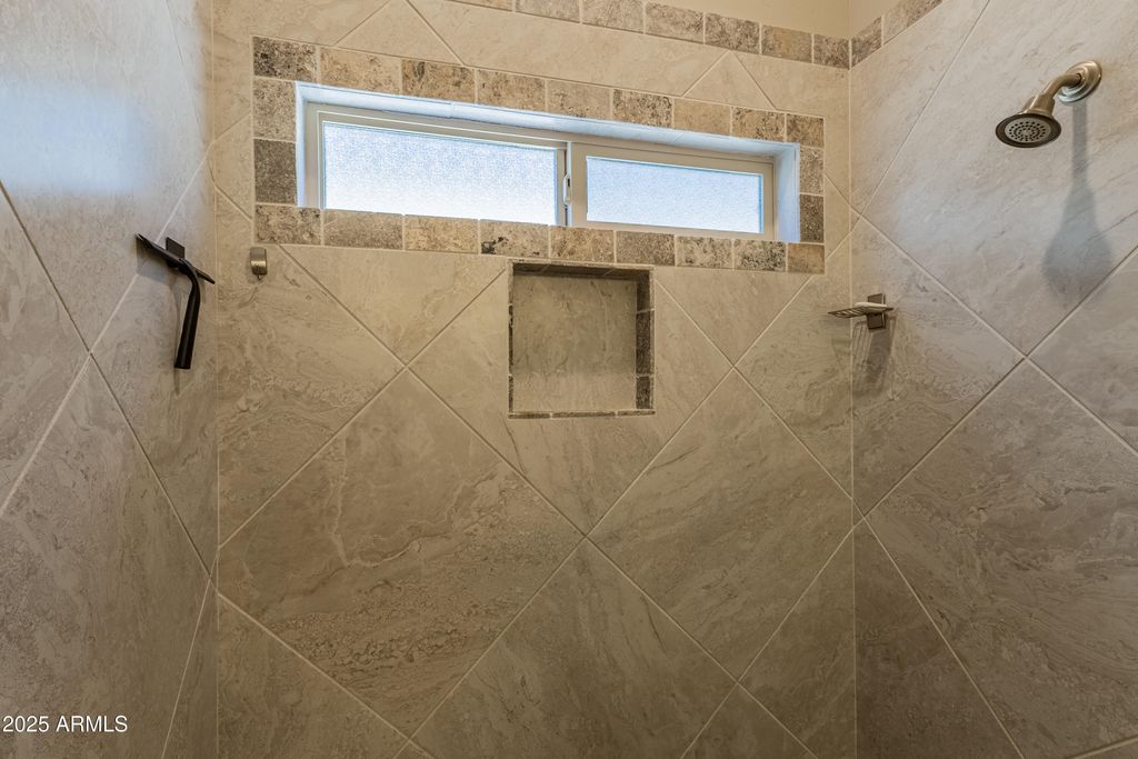 Image 30 of property listing at 1793 E SAVANNAH Bend, Lake Havasu City, AZ 86404