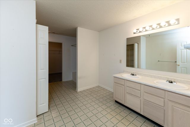 10288 Brushfield Lane, Fishers, IN 46037