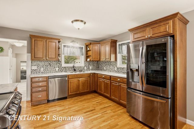 2051 S Brennan Road, Hemlock, MI 48626