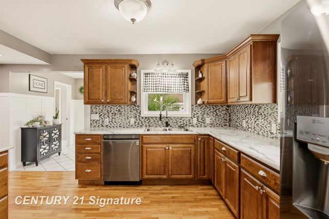 2051 S Brennan Road, Hemlock, MI 48626
