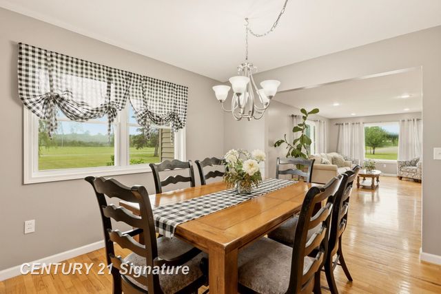 2051 S Brennan Road, Hemlock, MI 48626