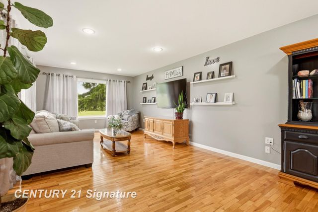 2051 S Brennan Road, Hemlock, MI 48626