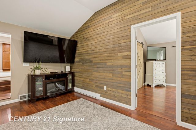 2051 S Brennan Road, Hemlock, MI 48626
