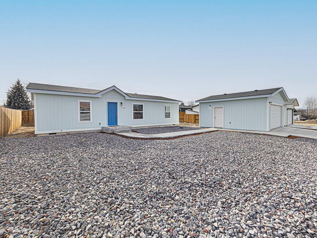 5620 Edith Way, Klamath Falls, OR 97603