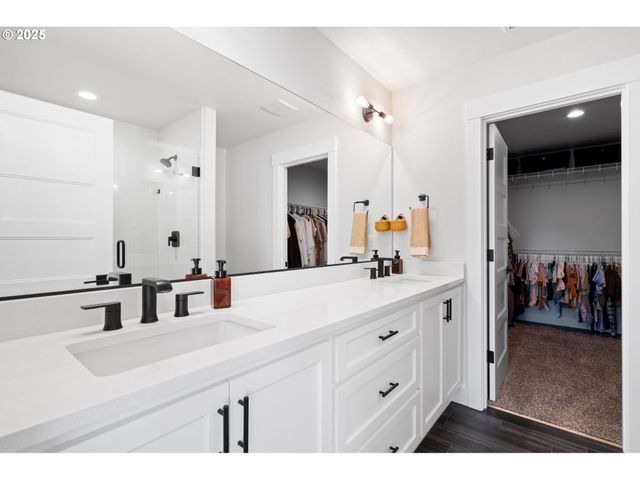 260 BALD EAGLE Rd, Ariel, WA 98603