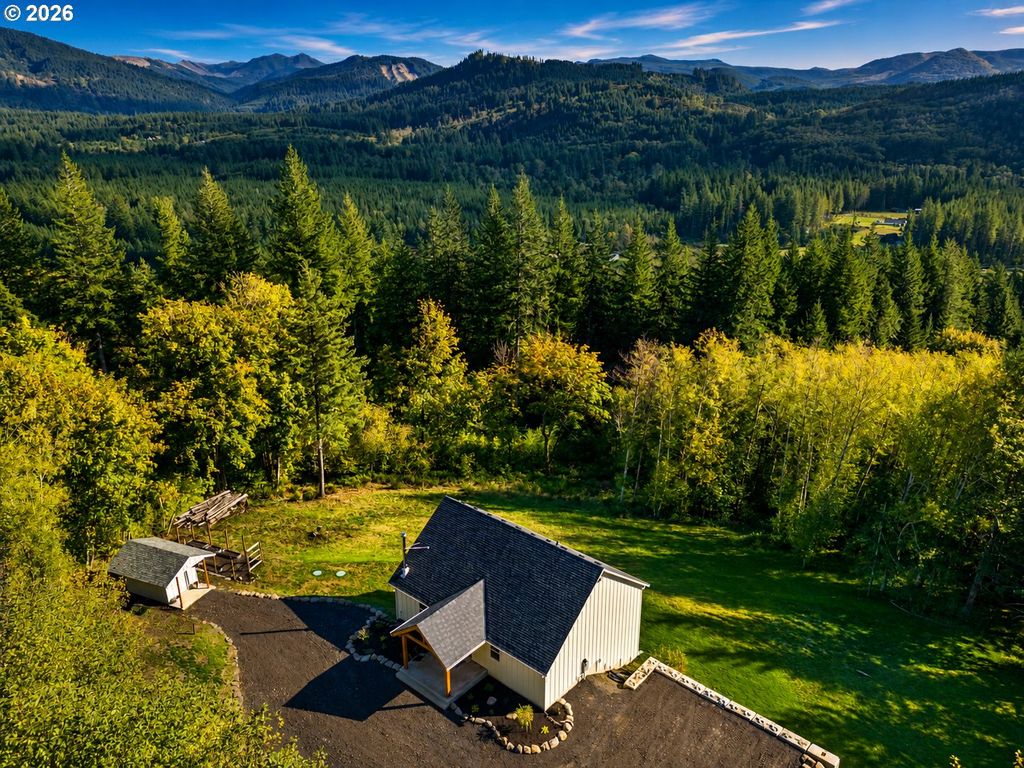 260 BALD EAGLE Rd, Ariel, WA 98603