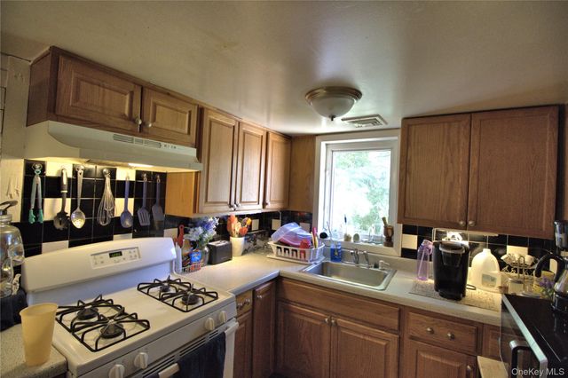 2077 and 776 County Route 1, Westtown, NY 10998
