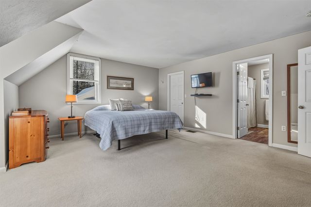 9 Mosher Drive, Brookline, NH 03033