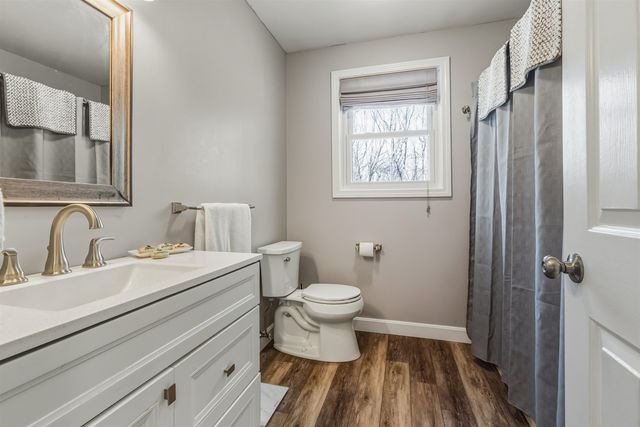 9 Mosher Drive, Brookline, NH 03033