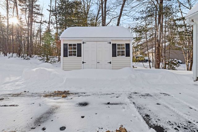 9 Mosher Drive, Brookline, NH 03033