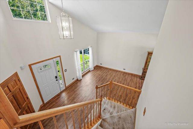 1173 Moonstone Run, Lake In The Hills, IL 60156