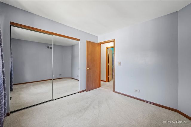 1173 Moonstone Run, Lake In The Hills, IL 60156