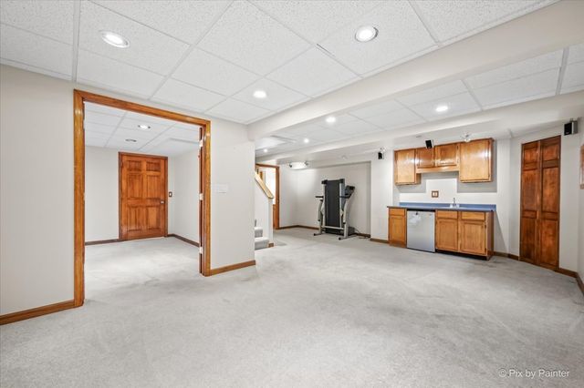 1173 Moonstone Run, Lake In The Hills, IL 60156