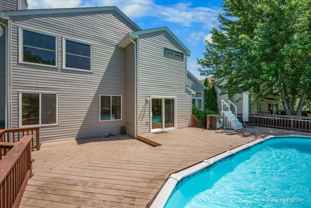 1173 Moonstone Run, Lake In The Hills, IL 60156
