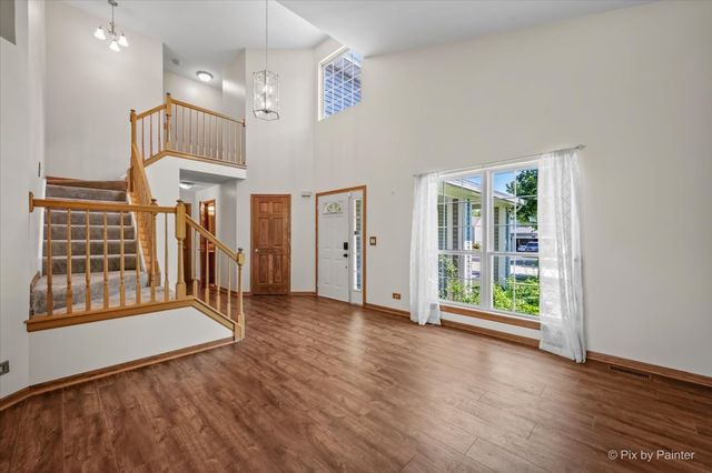 1173 Moonstone Run, Lake In The Hills, IL 60156